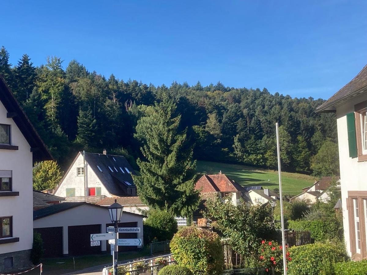 Villa Ferienhaus Le Ruisseau Badenweiler Exterior foto